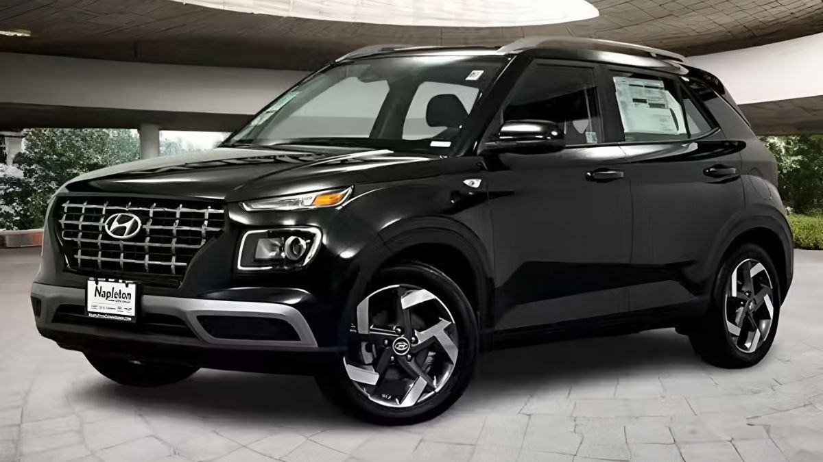 hyundai mini creta, mini creta launch india, hyundai mini creta interiors, premium interiors affordable suv, mini creta 30 kmpl efficiency, hyundai mini creta specs, budget suv hyundai india, hyundai mini creta review, mini creta affordable suv india, hyundai mini creta official launch