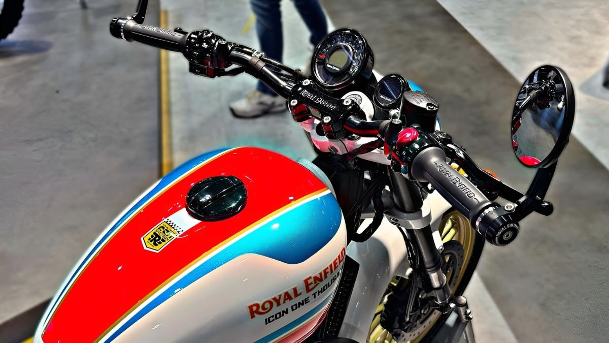 royal enfield 250 2025, royal enfield 250cc launch, 2025 royal enfield model, royal enfield new bike, 250cc bike india 2025, royal enfield features, royal enfield performance, retro bike 250cc, royal enfield design 2025, upcoming bikes 2025,